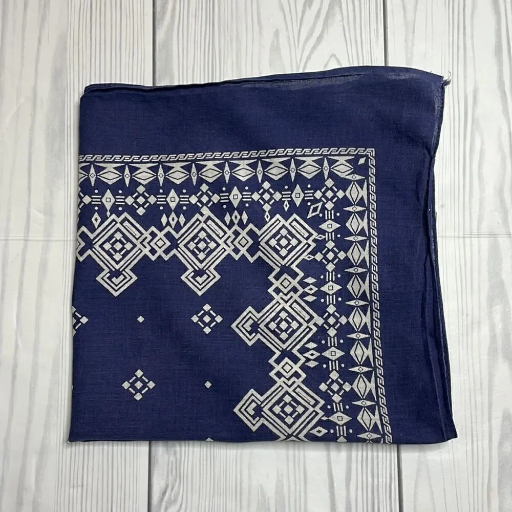 Vintage blue and white geometric print bandanna rn 14193 made in the USA